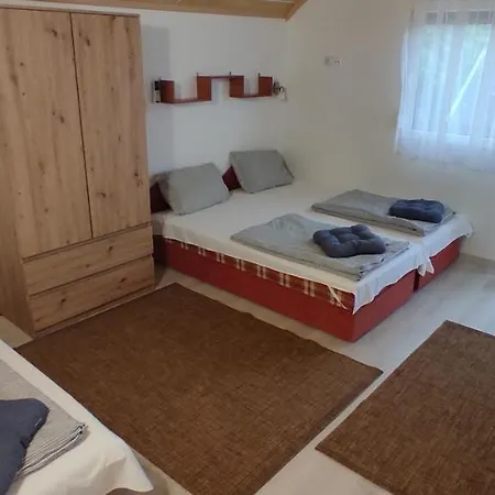 Timbi Vendeghaz Vonyarcvashegy