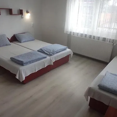 Timbi Vendeghaz * Vonyarcvashegy